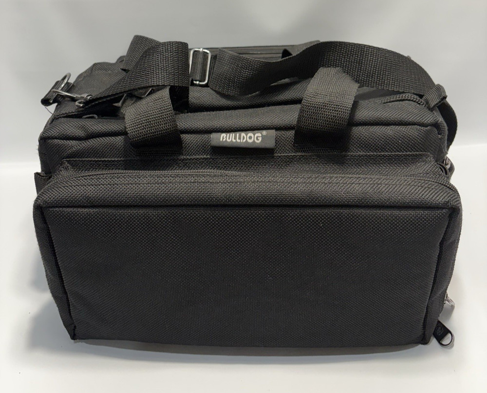 Bulldog Cases Deluxe Black Range Bag with Strap BD910
