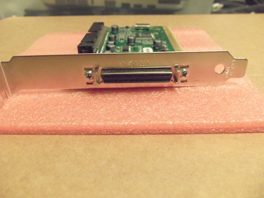 SCSI Controller PCI Adaptec AHA-2910B w/ Internal and External Connectors