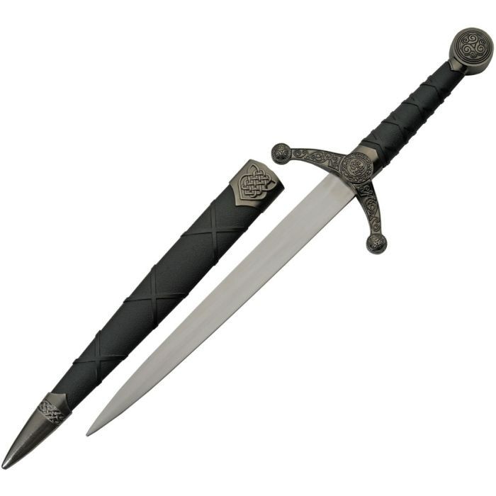 109 - Celtic Knot Dagger Gold