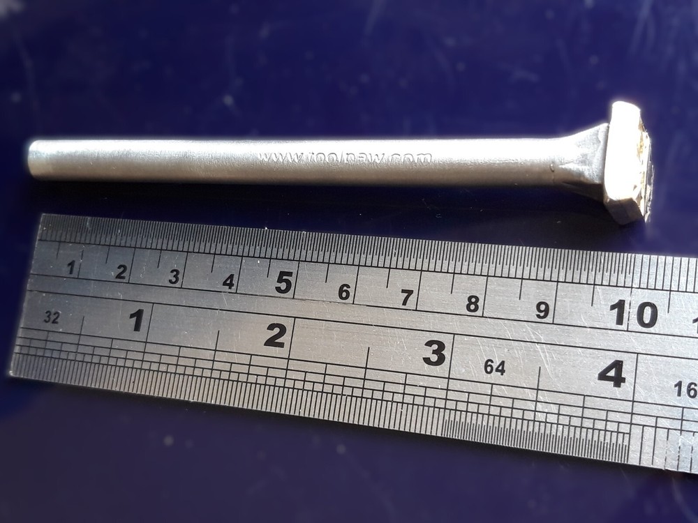 012-05 Fish bone hand made Leather stamp decorating tool