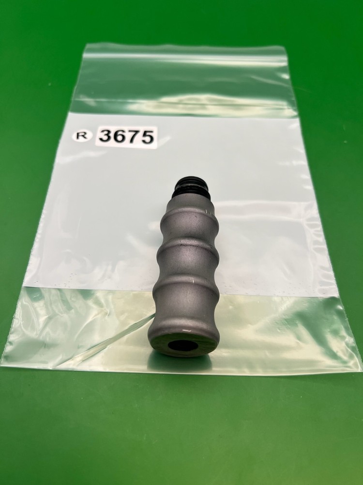 Gas Through Grip - Grey