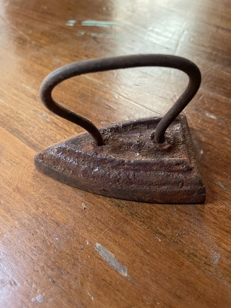 Reproduction Cast Iron mini iron