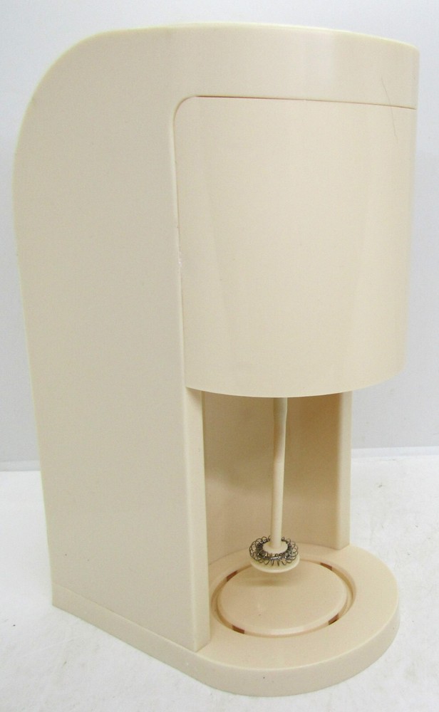 Hershey's Chocolate Drink Maker, No Paper Cups.