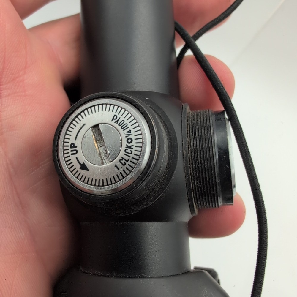 Tasco Rifle Scope Optics 39x40spl JS.2000.05 Missing adjustment knob covers