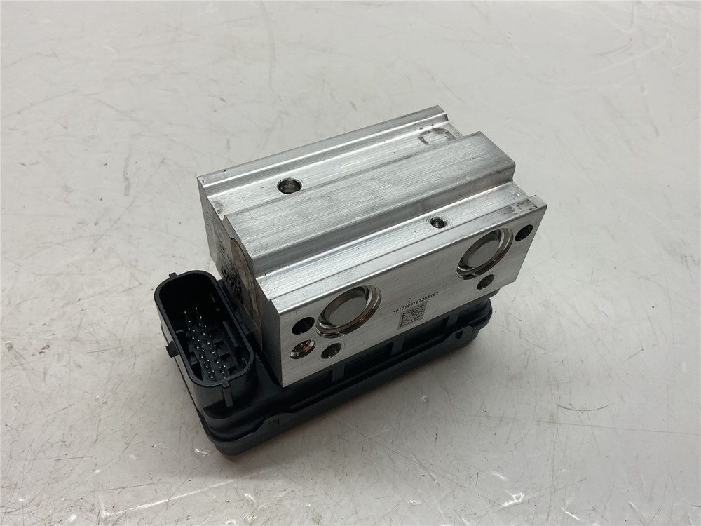 2023 Royal Enfield Interceptor 650 ABS Modulator Pump - KAB00122