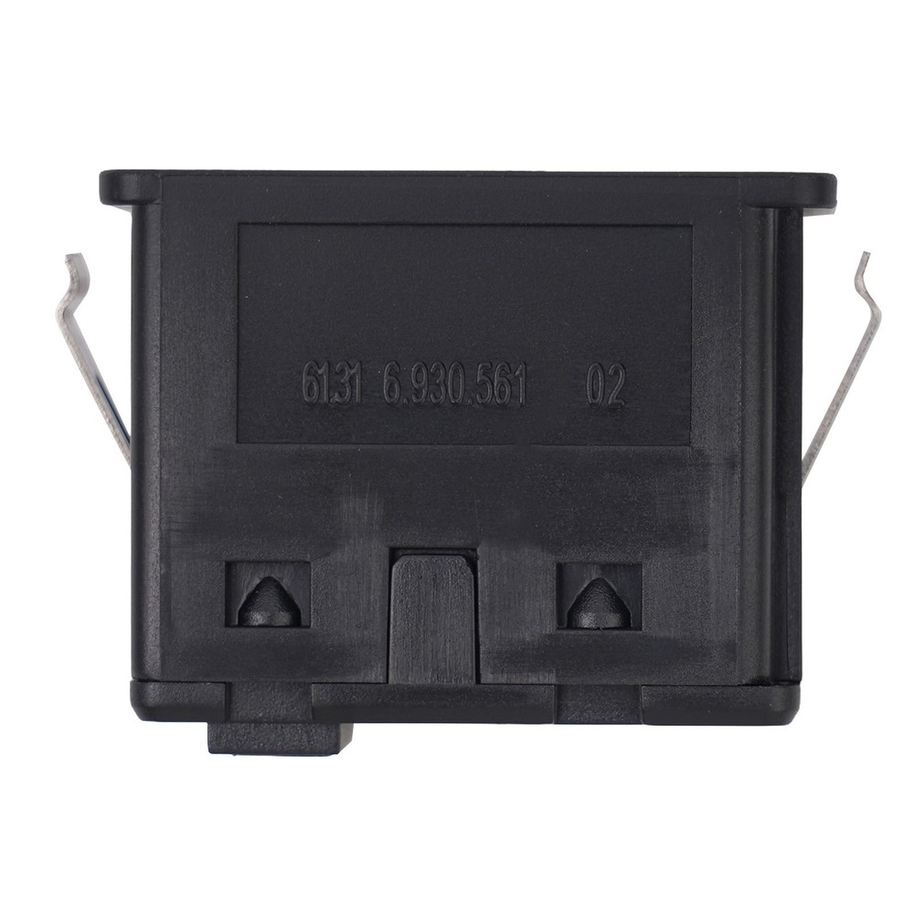 OE Number 6930561 AUX Audio Socket for X Series E60 E61 E81 E87 E90