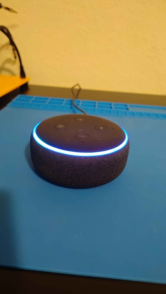 Amazon Echo Dot (3rd Generation) Smart Speaker with Alexa - Charcoal