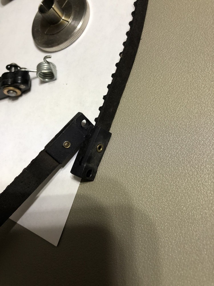 GERBER HS15 Plotter - Belt And Various Small Parts