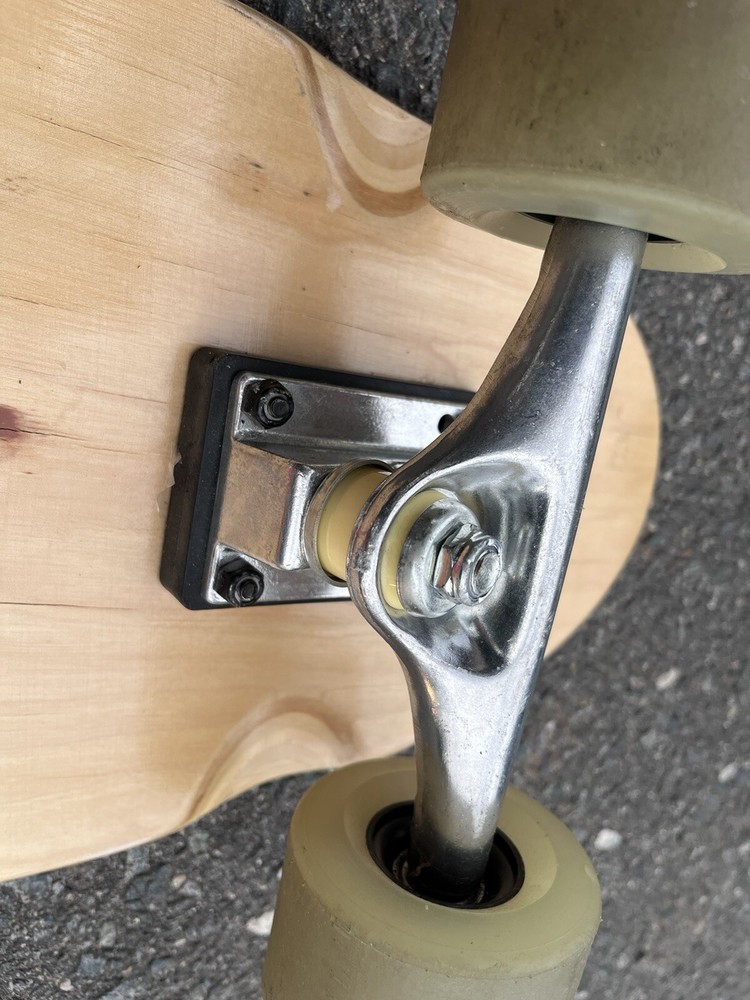 Unbranded longboard Deluxe skateboard 46” Wheels Sector 9