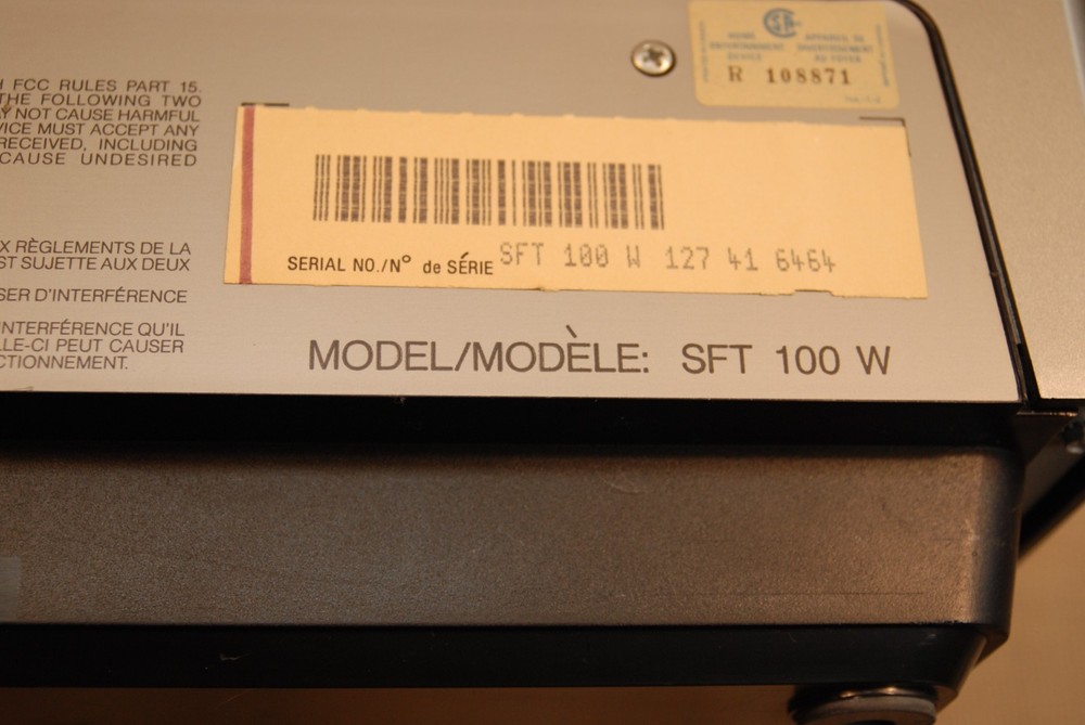 RCA SelectaVision Video Disc Player SFT 100 W - Powers On - Not Tested