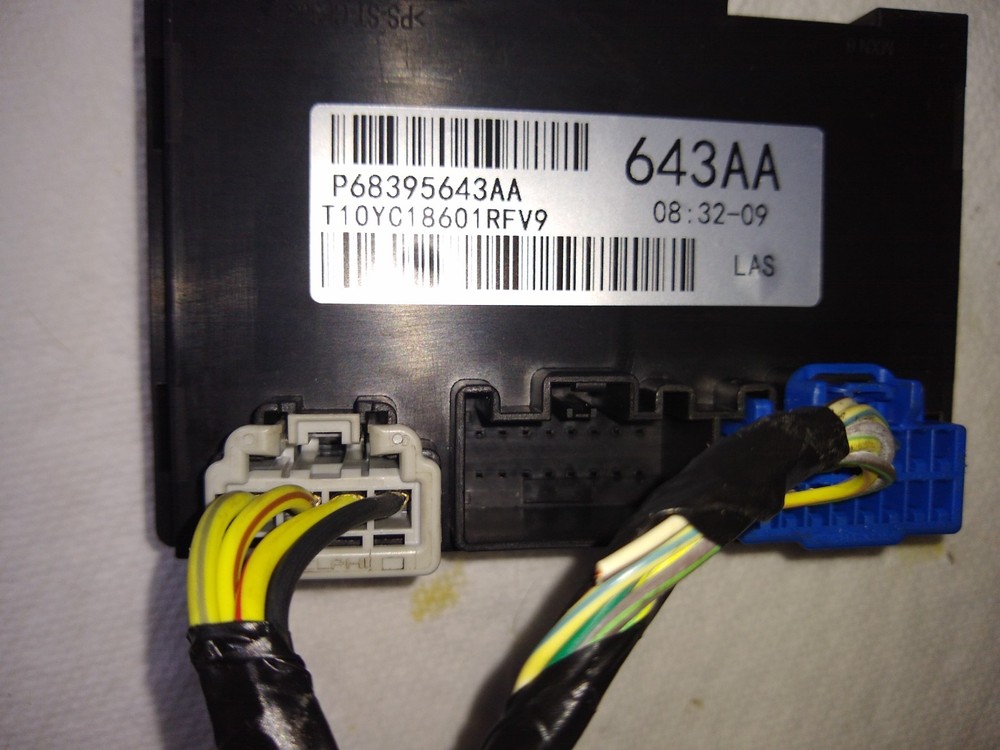 P68395643AA 2011 to 2013 Jeep Grand Cherokee or Durango Transfer Case Controller