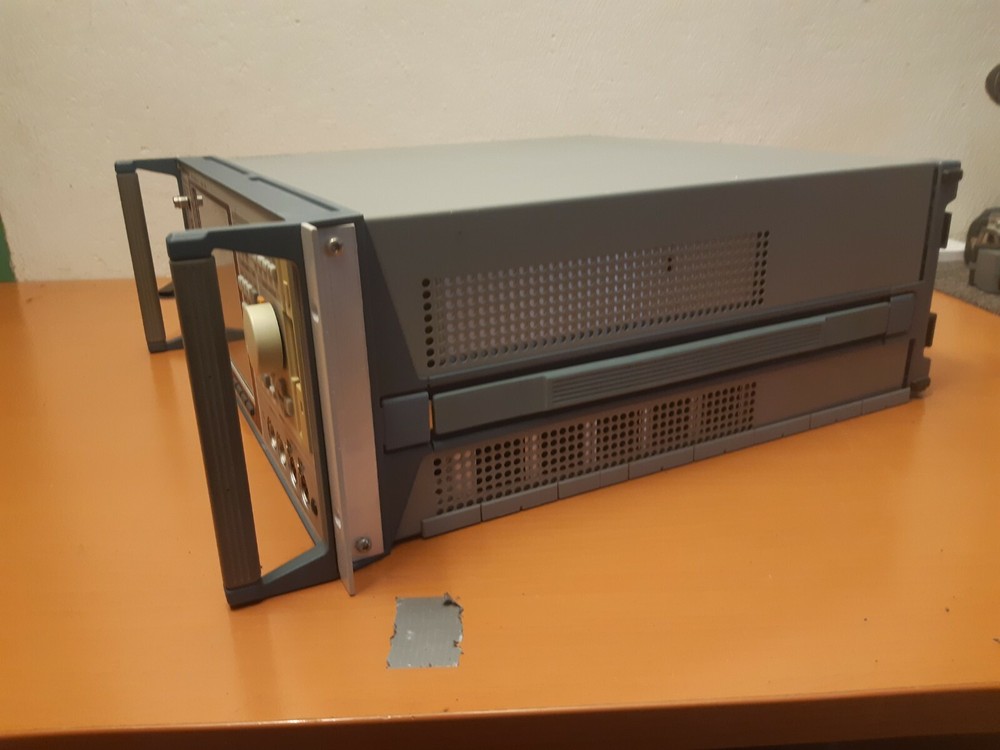 ROHDE & SCHWARZ UPL AUDIO ANALYZER DC 110 KHZ