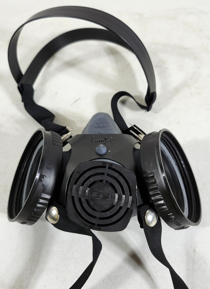 MSA Comfo Classic Half-Mask Respirator NEW