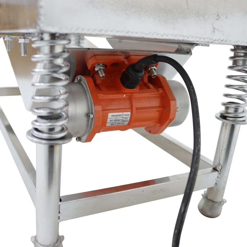 Single Layer Electric Straight Linear Vibrating Sieve Screen 4mm Screen 110V