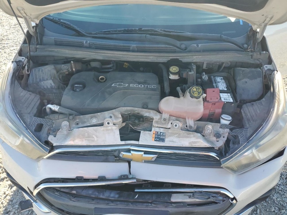 SPARK 2016 Glove Box 4889116