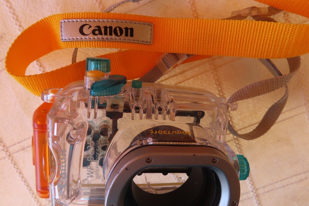 Canon Digital Camera Waterproof Case WP-DC35