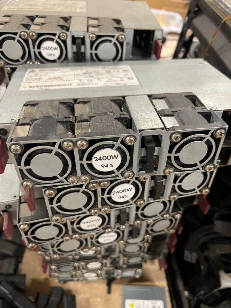 Great Wall 2400 W Power Supply