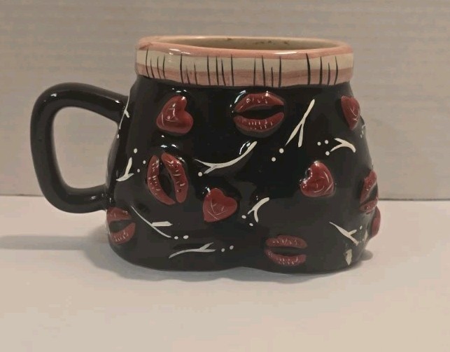 Glazed Lips Boxer Planter Ceramic Decor