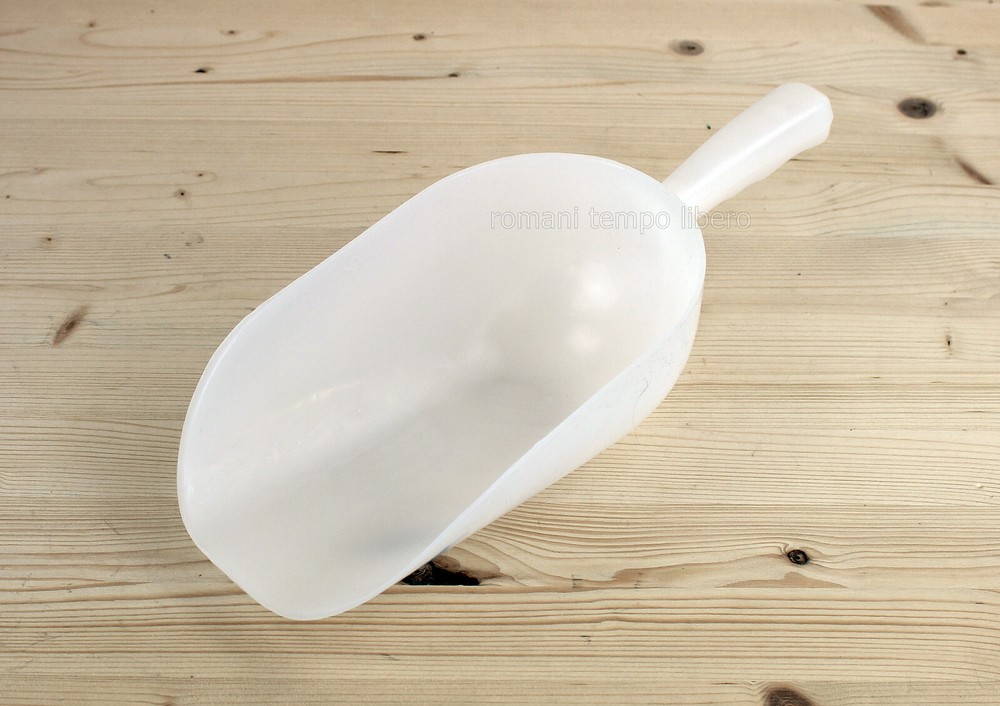 Large Plastic Hopper For Feed 1 Kg