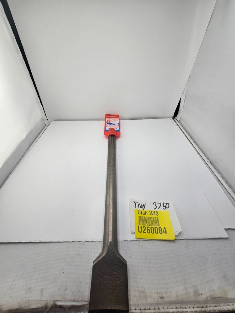 HS1916 Bosch 1 1/2” x 12” Scaling Chisel