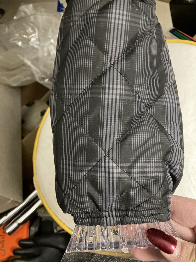 Ice Scraper Mitt New