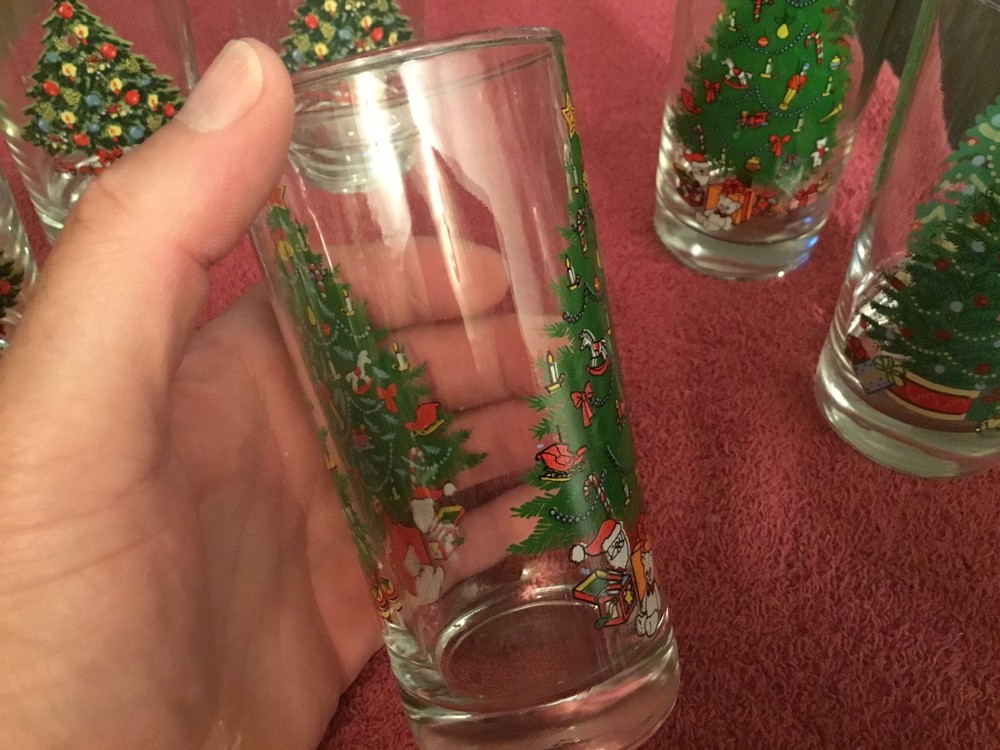6 Assorted Christmas Drinking Glasses