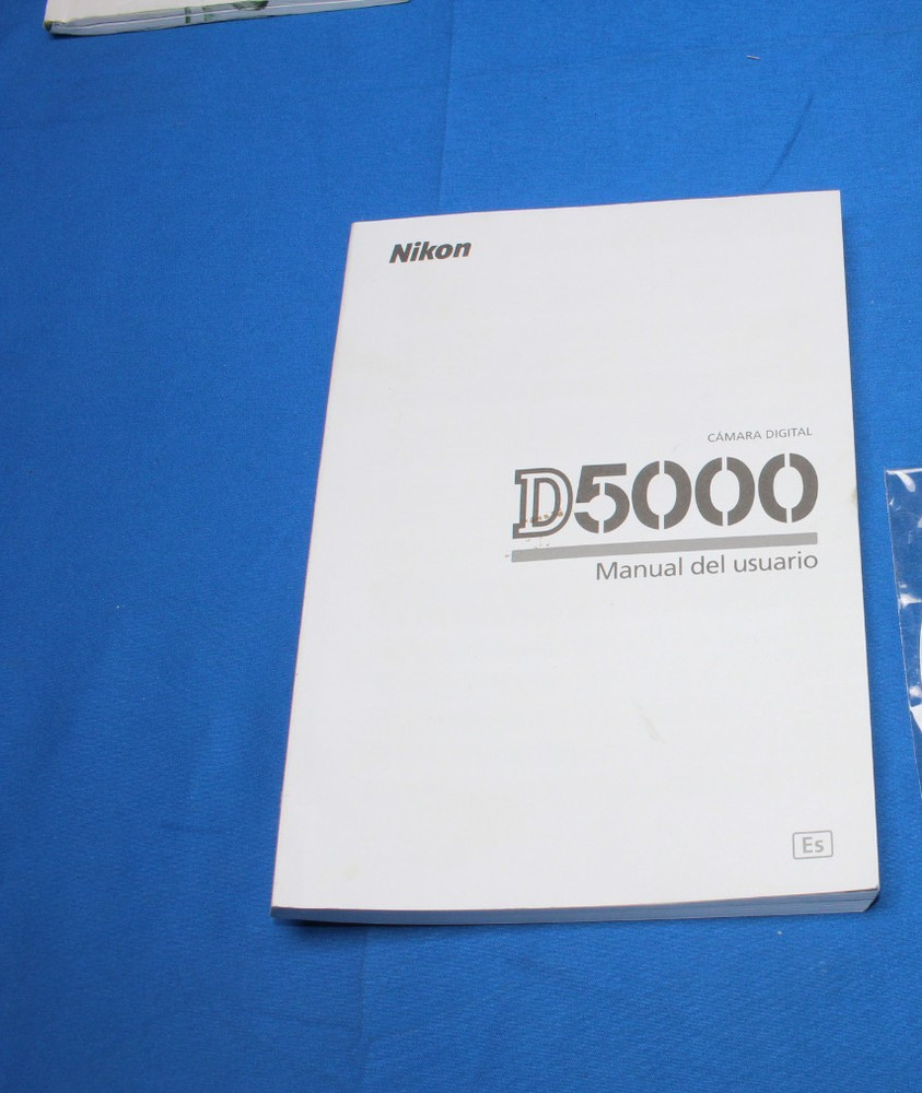 Nikon D5000 Digital Camera Genuine User's Manual