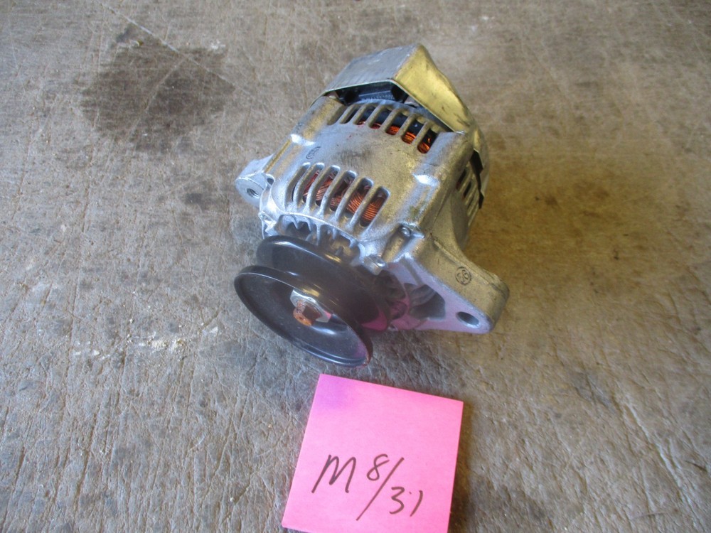 NOS Isuzu 24v Denzo Alternator, Regulator Built-In, 897233412, Unmarked