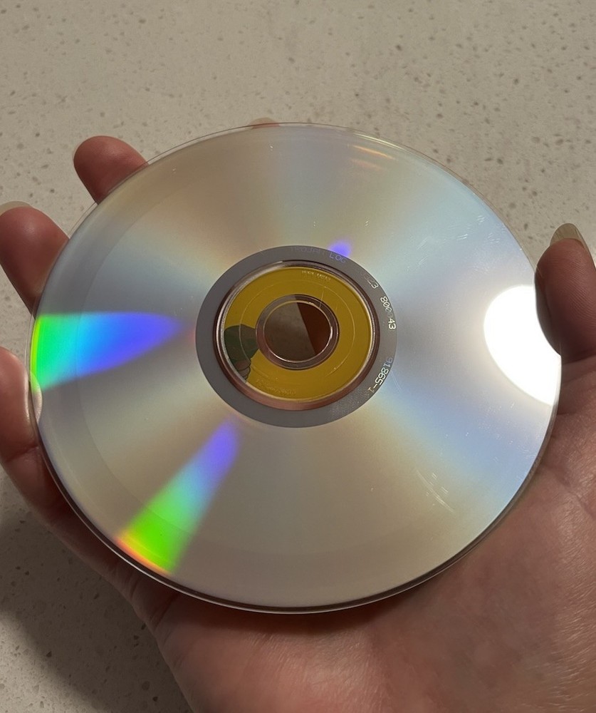 Crayola Make A Masterpiece CD ROM Ages 5-12 Art Learning Educational