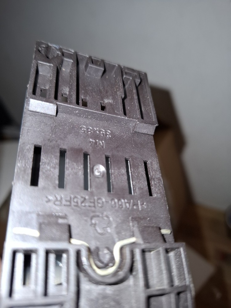 Siemens 3RW3016-1BB04 Soft Starter