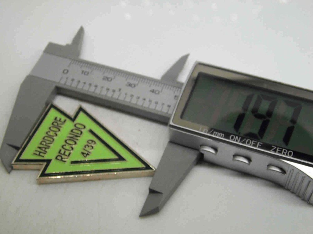 HARDCORE RECONDO 4/39 CHALLENGE COIN