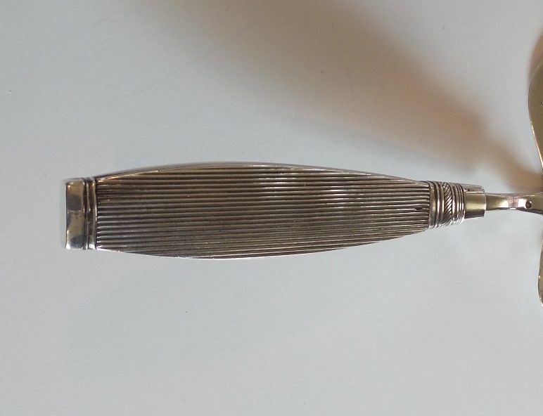 19th C. DUTCH SILVER LARGE 12.5" PIERCED FISH SLICE, c. 1840