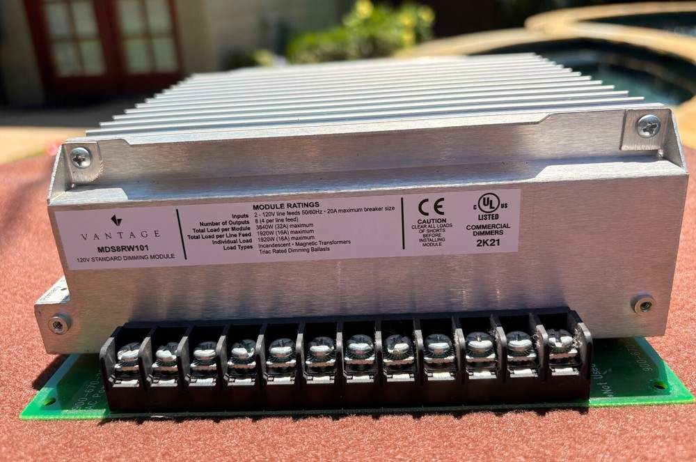 Vantage MDS8RW101 Standard Dimming Module