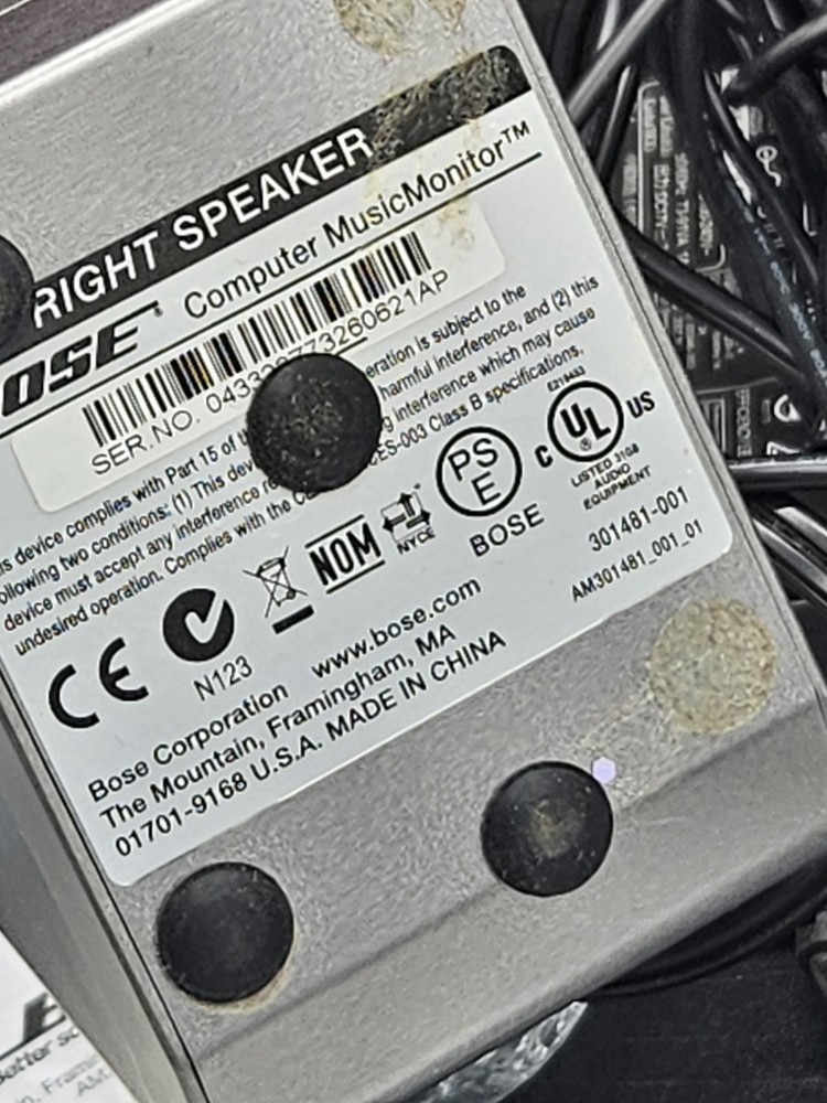 Bose Computer MusicMonitor Computer Speakers Desktop PC Silver Bose Sound