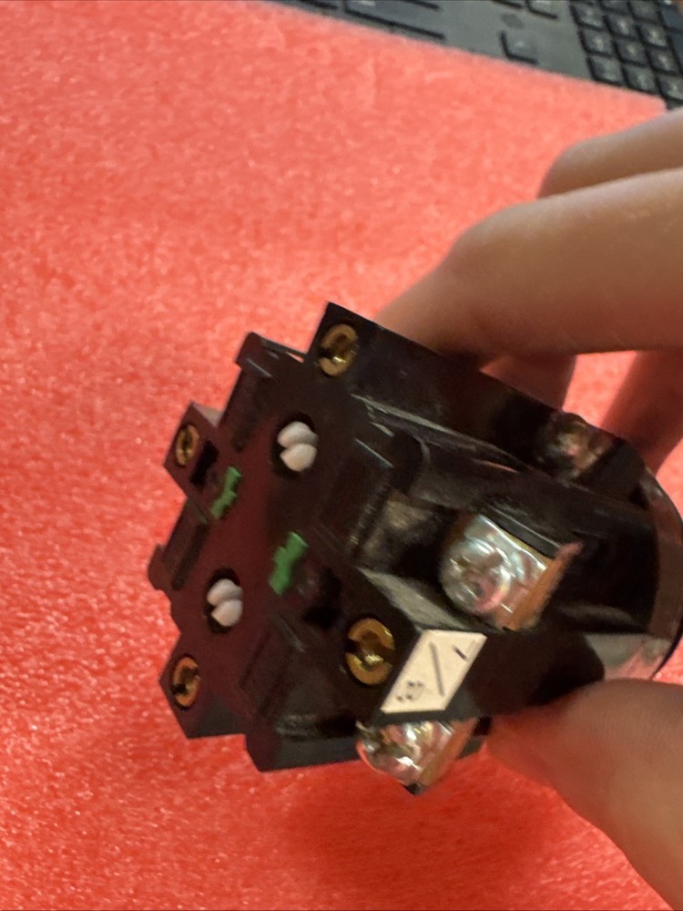 Idec ARN 884210 Joystick Switch ji1