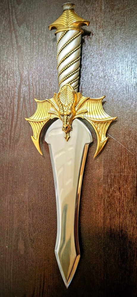 Franklin Mint Dragon's Fire Dagger by Greg Hildebrandt