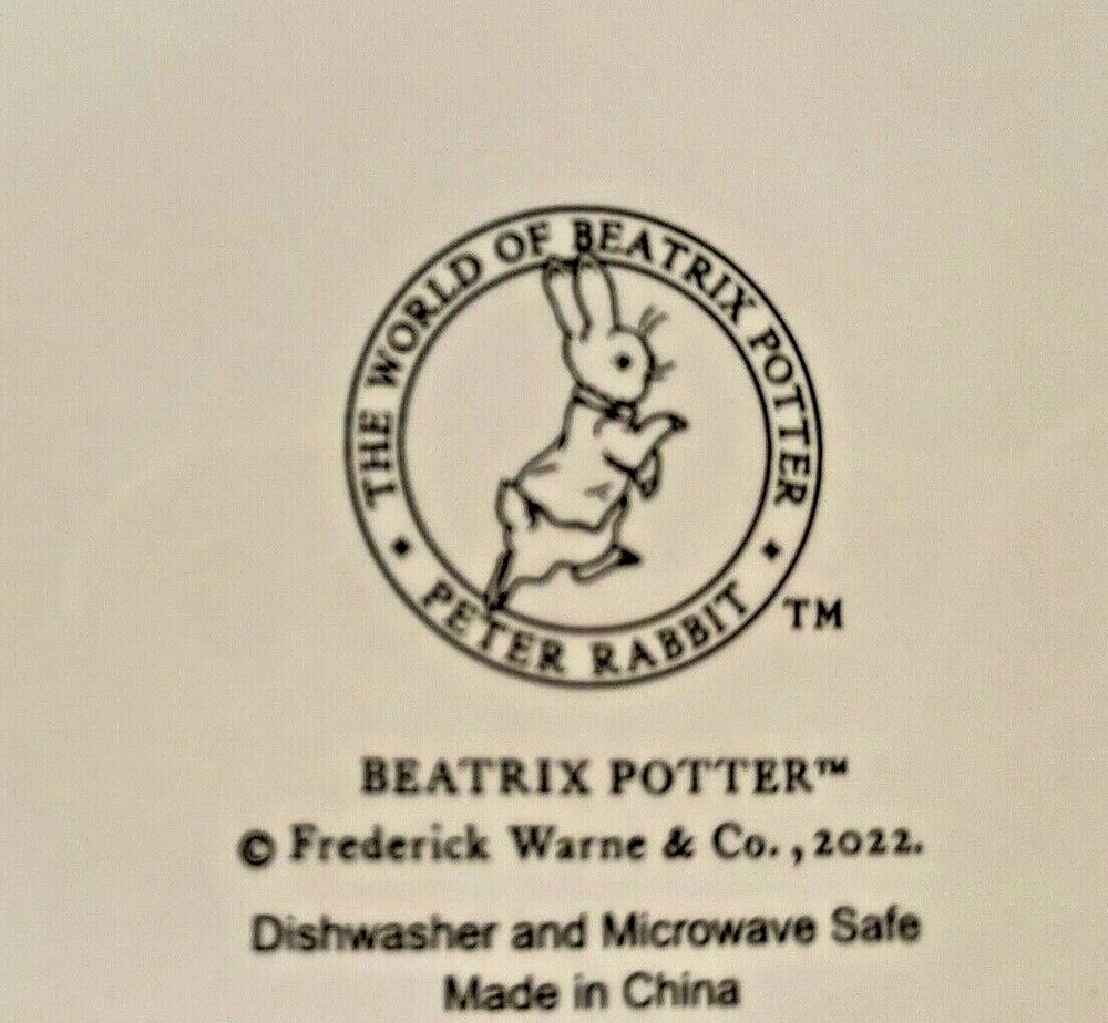 Beatrix Potter Peter Rabbit Easter Porcelain Vegetable Serving Bowl 9" NEW