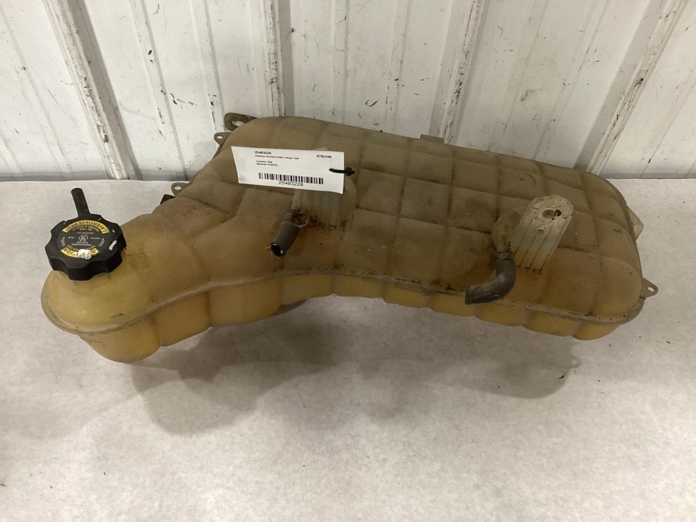 2004-2010 Sterling L9501 Radiator Overflow Bottle - Used