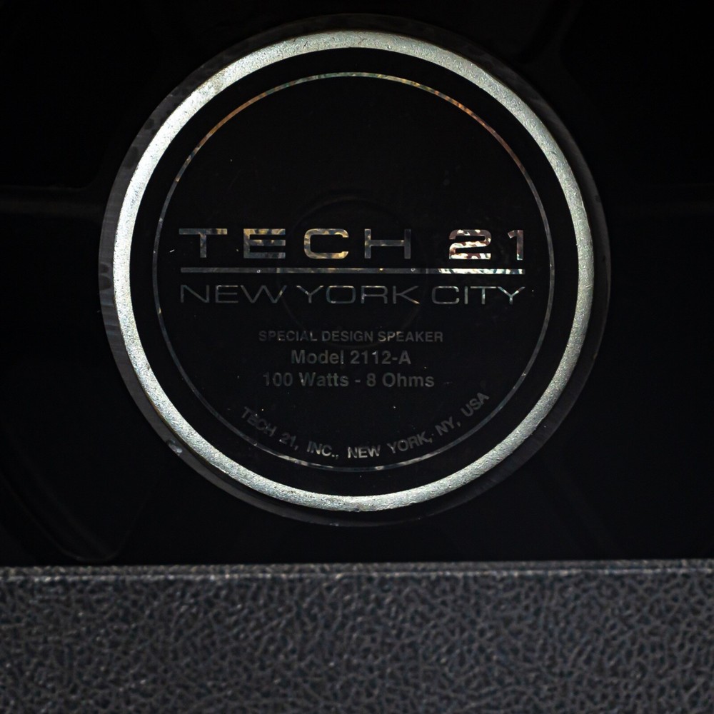 Tech 21 Power Engine 60 – Powered Extension Cab with 3-Band EQ and XLR/¼" Inputs