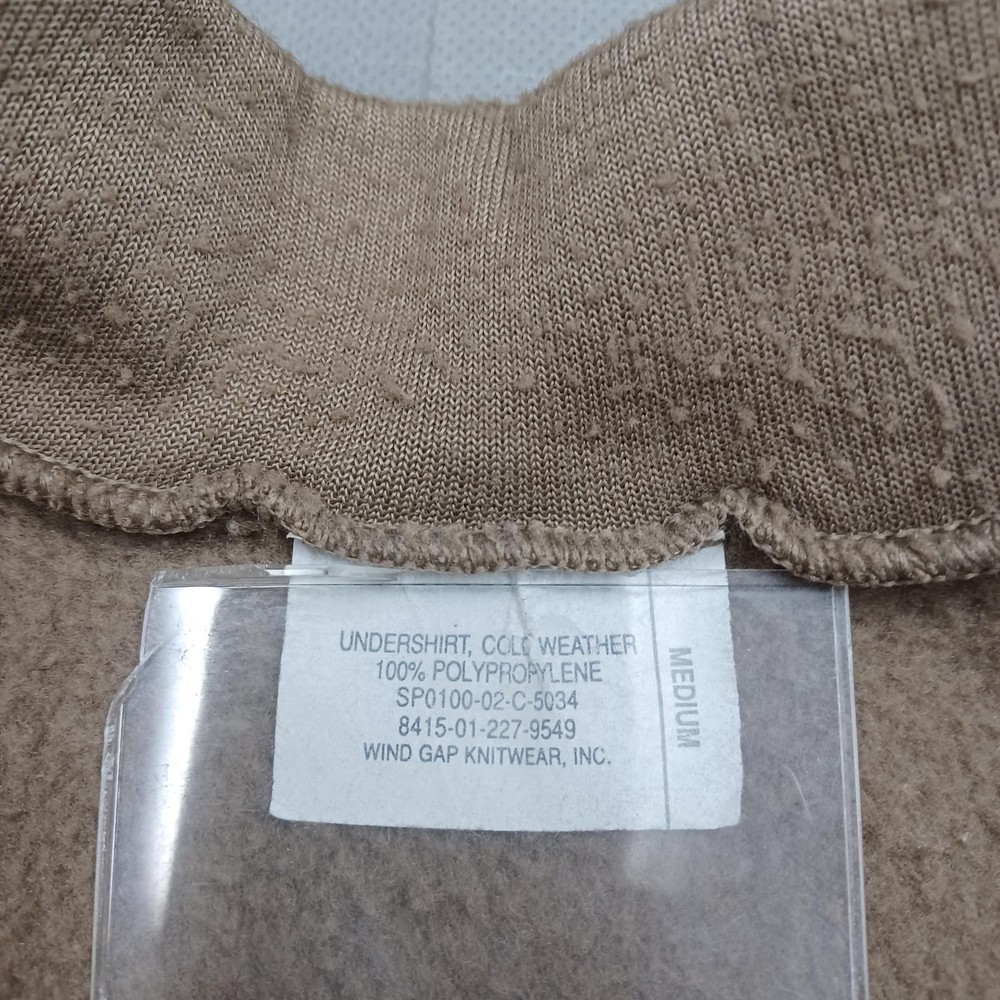 Military Undershirt Cold Weather Medium Brown 100% Polypropylene Quarter Zip