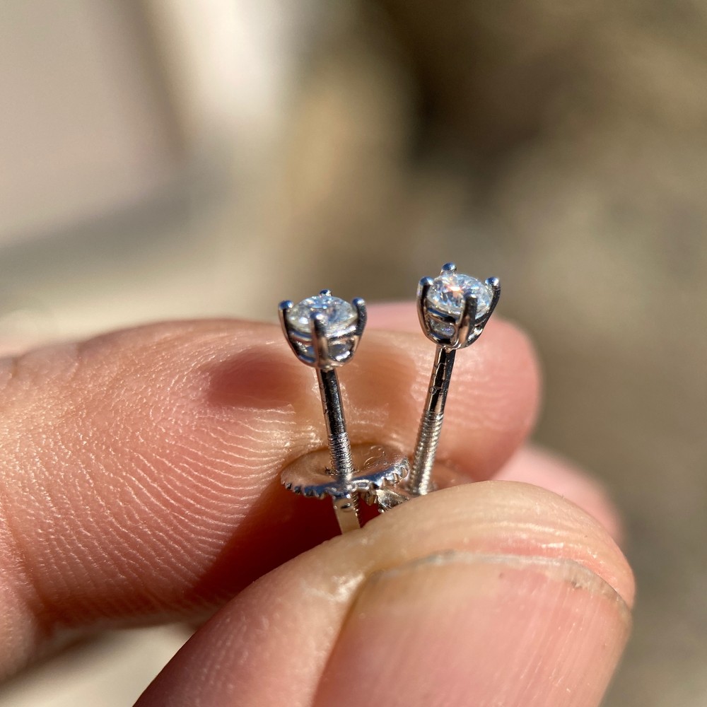 Real Solid 925 Sterling Silver 0.2CT TW Moissanite Iced Stud Earrings Round 3MM