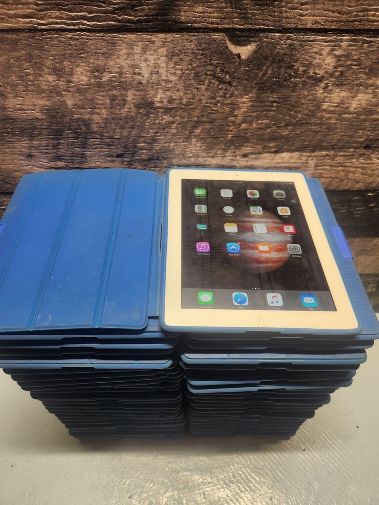 Apple iPad 4th Gen 9.7" *GREAT WORKING IN CASES!