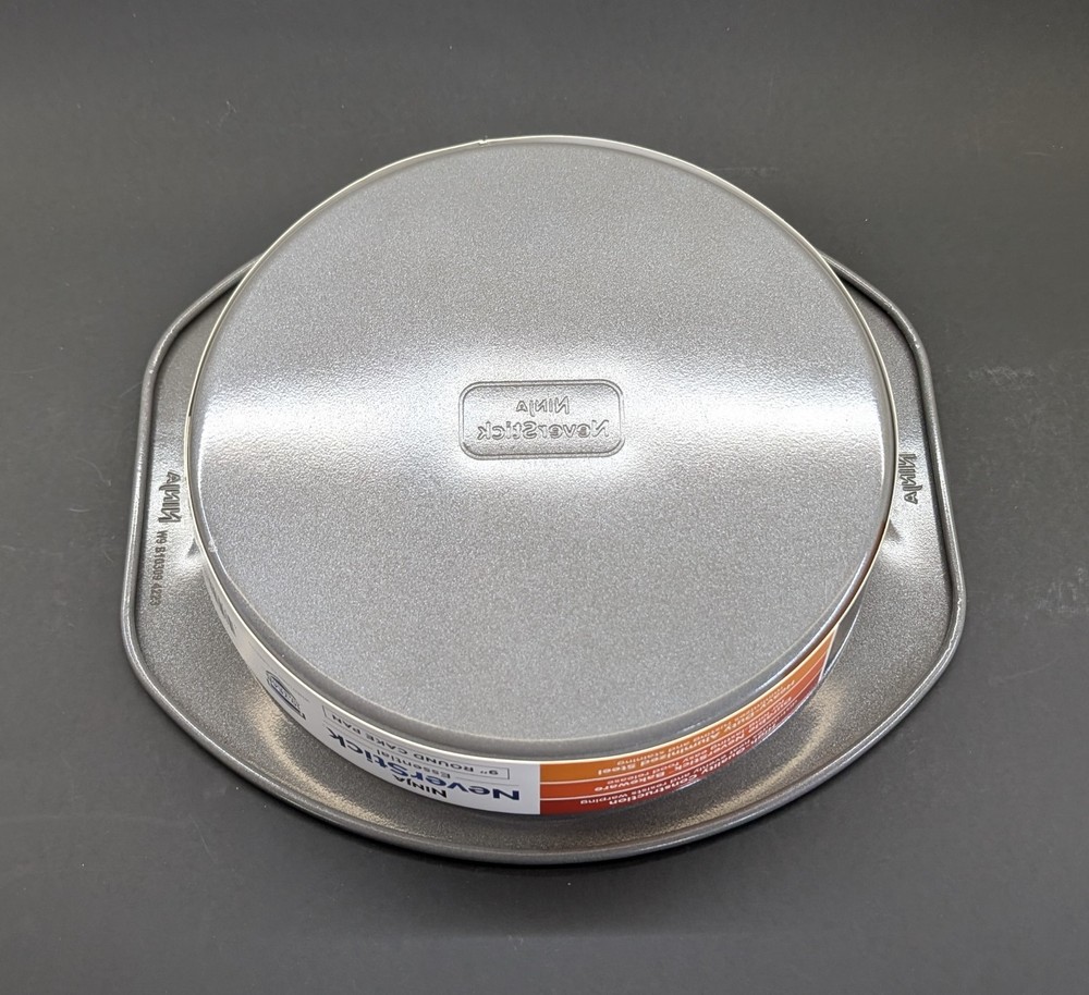Ninja Premium 9" Round Cake Pan