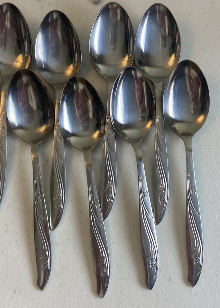 Silhouette WHEAT Stainless Flatware Japan MCM 8 Place Settings + Serving 47pc