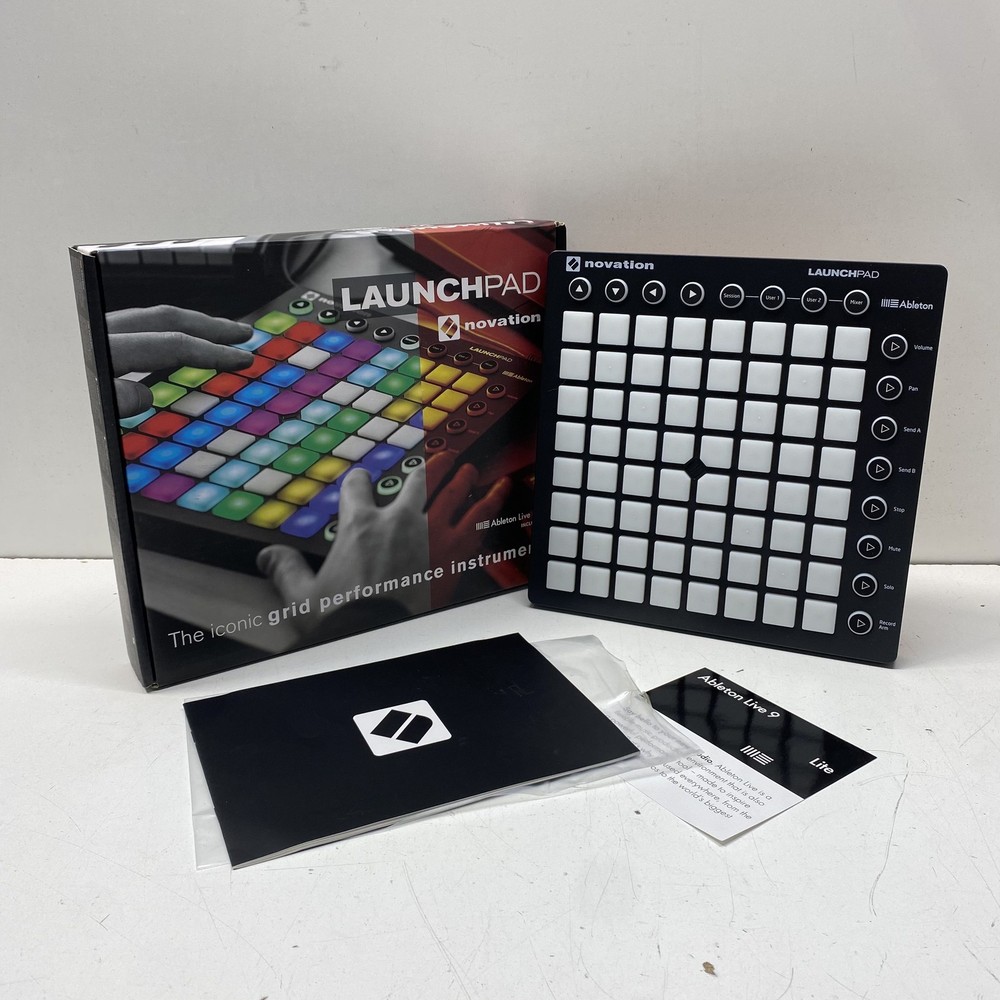 Novation MIDI Controller Black White Ableton Live USB Original Launchpad
