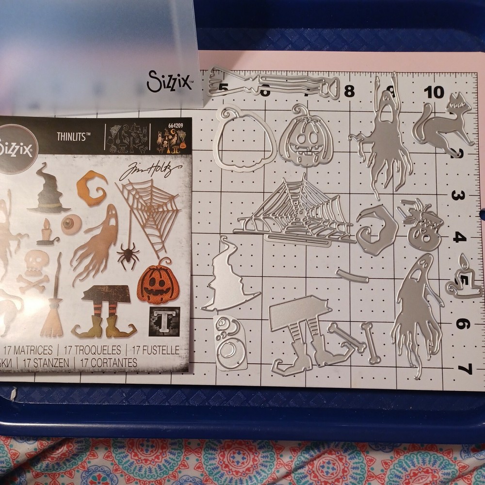 Tim Holtz Universal Thinlits Frightful ghost spider web cat witch hat feet candl