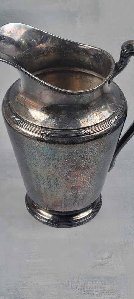 Vtg Silverplate 1928 Reed & Barton Water Pitcher Jug Hammered Pattern 5585