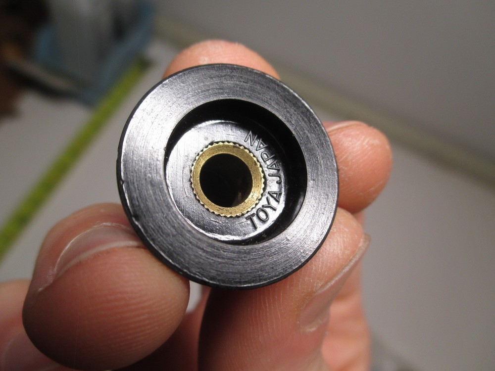 Toya Knobs Roland Jazz Chorus