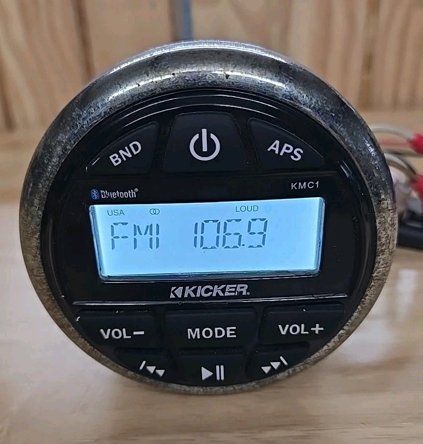 Kicker KMC1 Marine Bluetooth Stereo