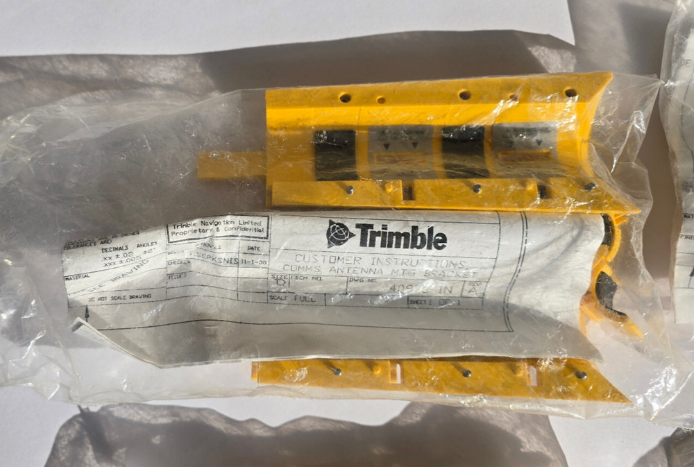 Trimble GPS - Comms Antenna Mounting Bracket Adapters, Cables, other items